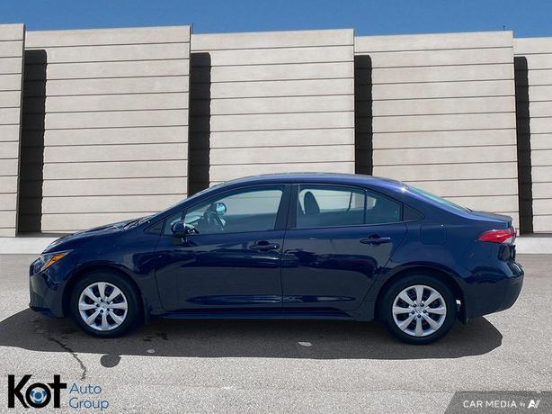 2022 Toyota Corolla LE HEATED SEATS! BLUETOOTH APPLE CARPLAY! image 3