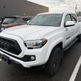 2022 Toyota Tacoma Base BLUETOOTH! BACKUP CAMERA! LANE KEEP ASSIST! thumbnail image 2