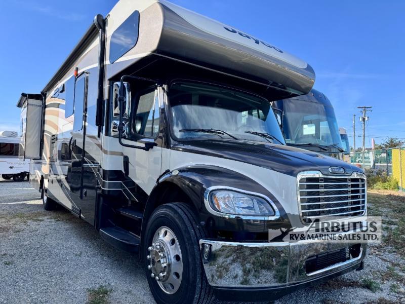 Used 2016 Jayco Seneca 37HJ display photo