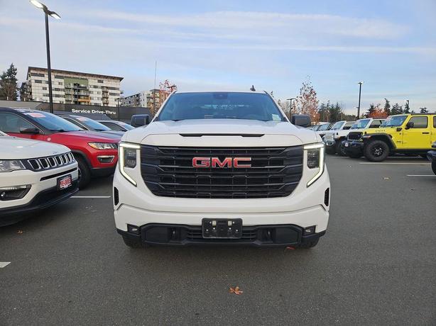 2022 GMC Sierra 1500 Elevation | No Reported Accidents | One Owner! image 2