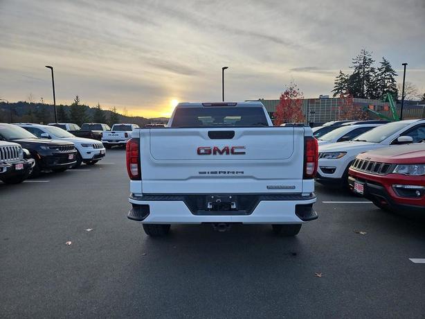 2022 GMC Sierra 1500 Elevation | No Reported Accidents | One Owner! image 5