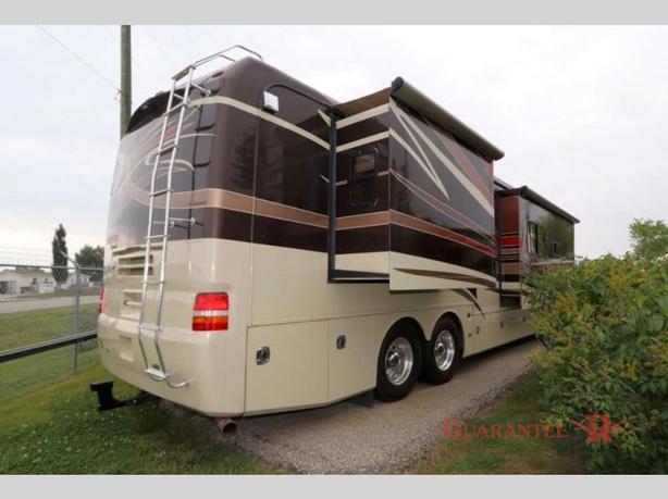 Used 2010 Monaco Camelot 42PDQ image 4