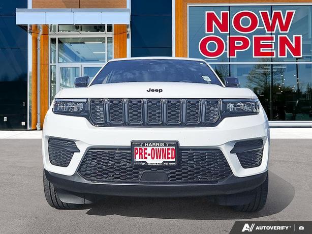 2024 Jeep Grand Cherokee Altitude 4x4  | Heated Seats! image 2