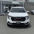 2024 GMC Terrain SLE AWD - Power Driver Seat & Premium Audio System thumbnail image 3
