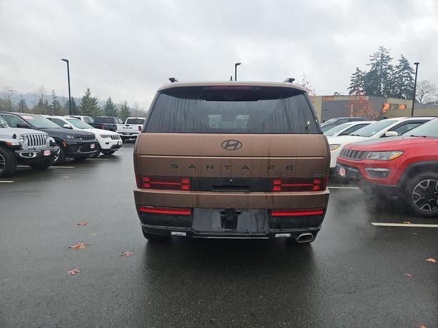 2024 Hyundai Santa Fe Ultimate Calligraphy AWD | One Owner | No Accidents! image 5