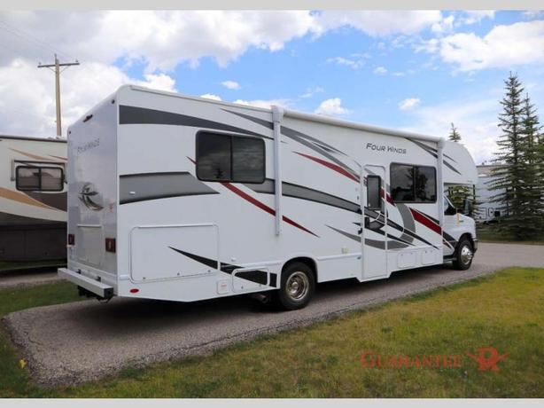 Used 2023 Thor Motor Coach Four Winds 28Z image 4