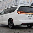 2024 Chrysler Pacifica Touring-L - S Appearance, Sunroof, Leather thumbnail image 7