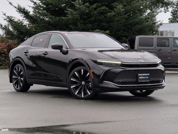 2023 Toyota Crown HybridMax image 4