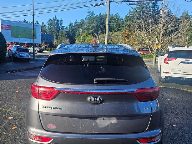 2017 KIA  Sportage EX image 4