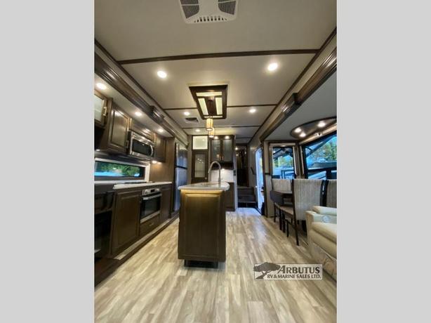 Used 2020 Grand Design Solitude 310GK image 7