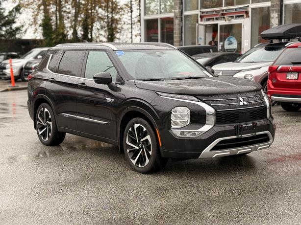 2023 Mitsubishi Outlander PHEV GT Premium - Massage Seats, Navigation, Sunroof image 4
