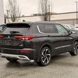2023 Mitsubishi Outlander PHEV GT Premium - Massage Seats, Navigation, Sunroof thumbnail image 6