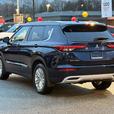 2025 Mitsubishi Outlander PHEV LE - One Owner, Navigation, Heated Steering Wheel thumbnail image 8