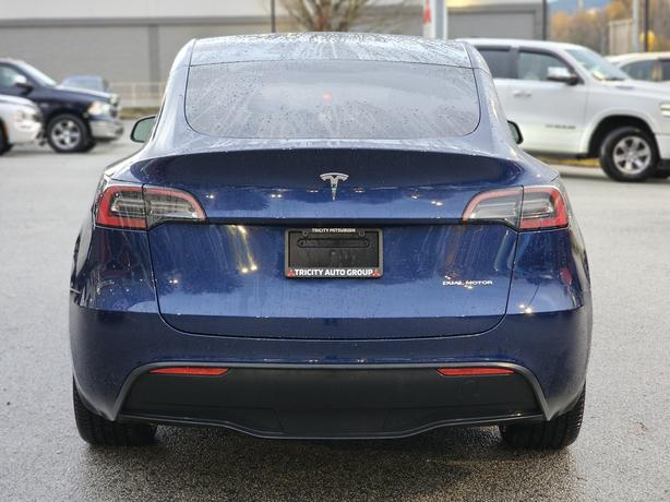 2022 Tesla Model Y Long Range - Dual Motor, No Accidents image 7