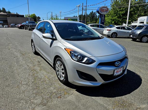 2014 Hyundai  Elantra GT L image 1