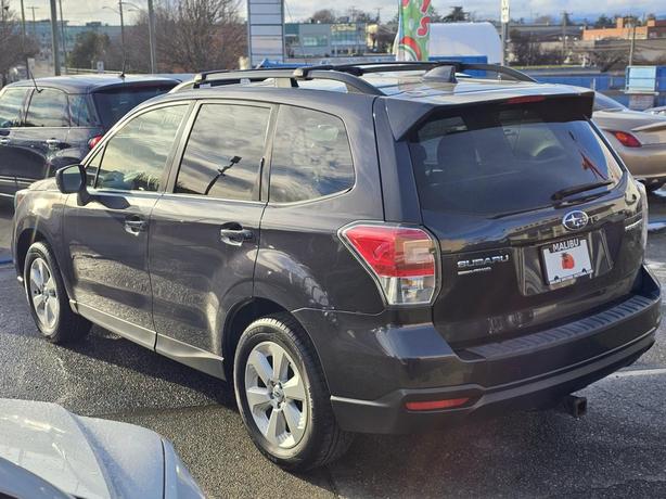 2018 Subaru Forester 2.5i Convenience CVT image 4