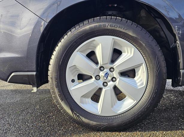 2018 Subaru Forester 2.5i Convenience CVT image 5