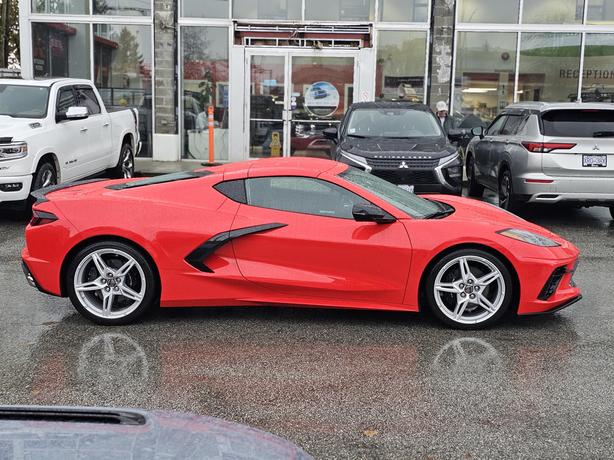 2023 Chevrolet Corvette 1LT - No Accidents, Apple CarPlay, Android Auto image 4