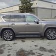 2022 Lexus LX 600 Premium - No Accidents thumbnail image 4