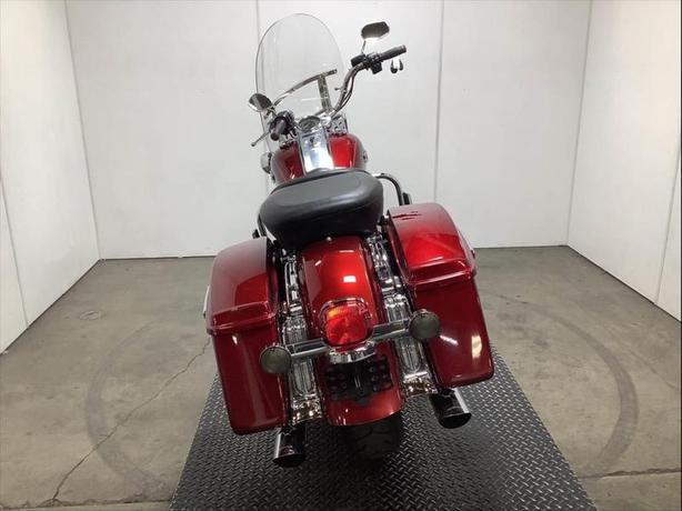 2016 Harley-Davidson FLHR Road King Motorcycle image 4