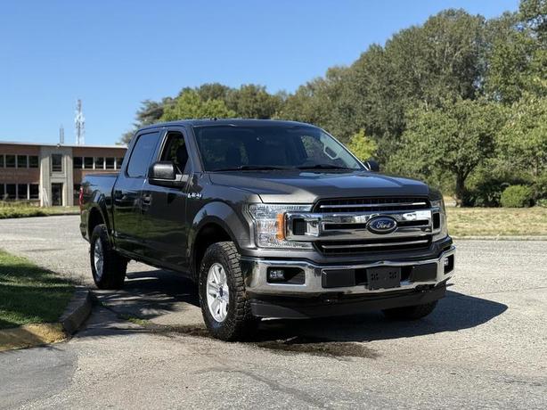 2018 Ford F-150 XLT Crew Cab 5.5-ft 4x4 image 2