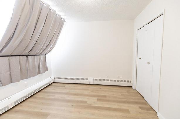 1 bedroom Windsor Green image 8