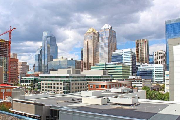 2 bedroom Amantea Tower image 3