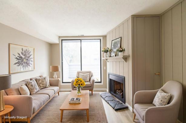 2 bedroom Queen's Park Townhomes image 2