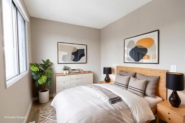 3 bedroom Queen's Park Townhomes image 4