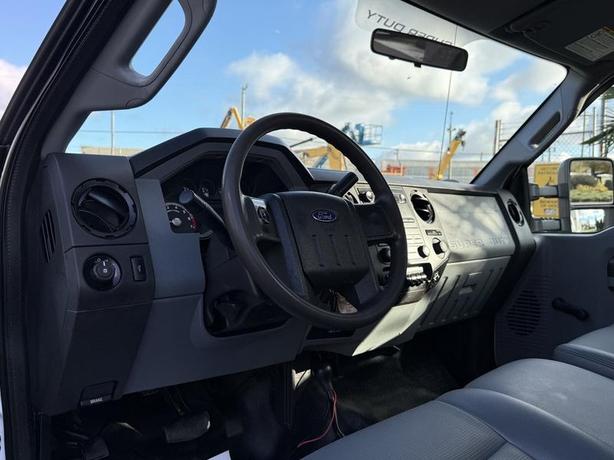 2012 Ford F-350 XL 4x4 Super Duty Service Truck image 6