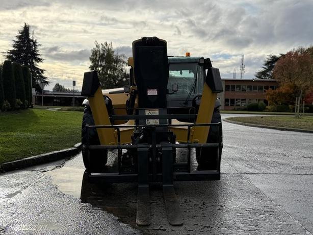 2014 Caterpillar TL1055C 10,000 LB Lift, 55 FT Height image 3