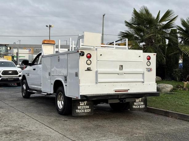 2013 RAM 3500 Crew Cab 4x4 Service Truck image 8