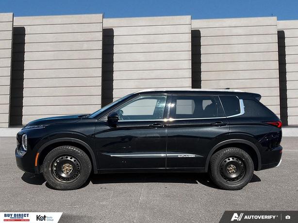 2023 Mitsubishi Outlander GT AUTO, LOW KM, FABRIC HEATED SEATS, PUSH START, DRIV image 3