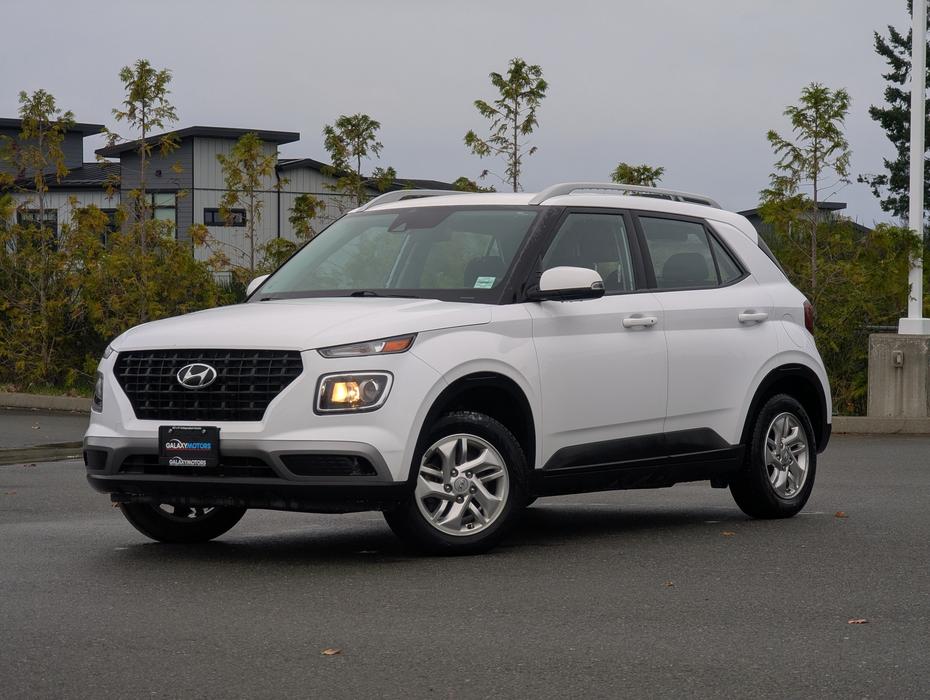 2022 Hyundai Venue Preferred - BC Only, Heated Seats Phone Projection display photo