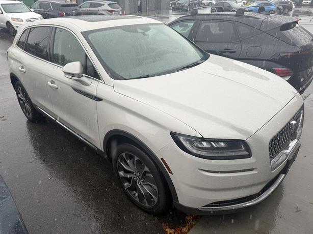 2023 Lincoln Nautilus Reserve WIRELESS CHARGING! LEATHER! SUNROOF! BLINDSPOT! image 2