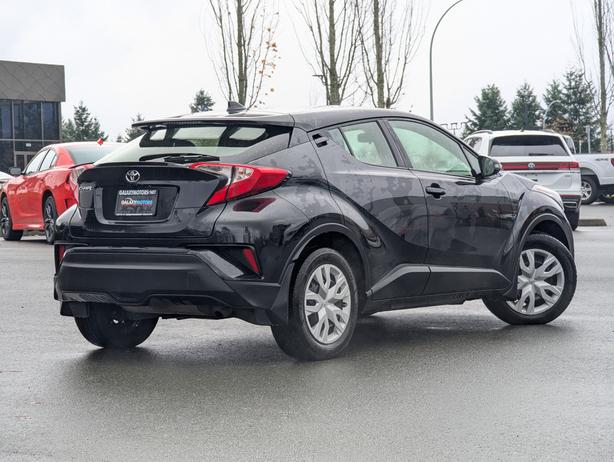 2022 Toyota C-HR LE - Bluetooth, Backup Camera, Dual-Zone A/C image 6