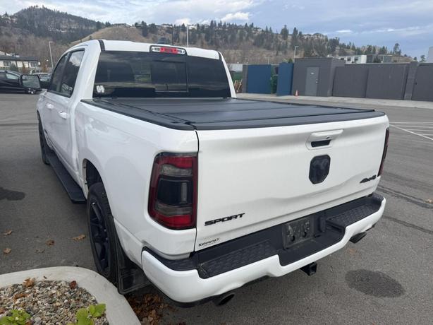 2022 RAM 1500 Sport APPLE CARPLAY! ANDROID AUTO! BACKUP CAMERA! TRAILER ASSIST!  image 4