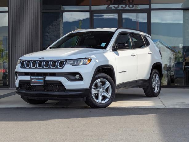 2024 Jeep Compass North - No Accidents, 4x4, Heated Seats image 1