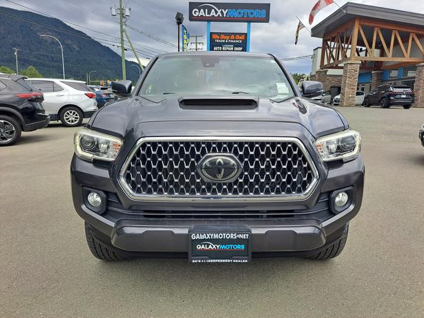 2019 Toyota Tacoma TRD Sport - Nav, Heated Seats image 3