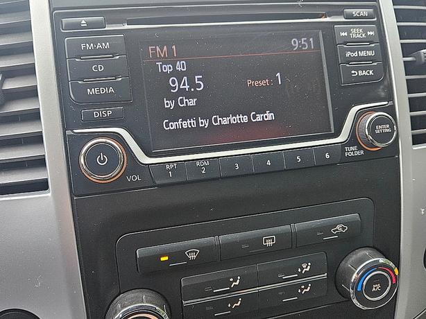 2017 Nissan  Frontier SV image 8