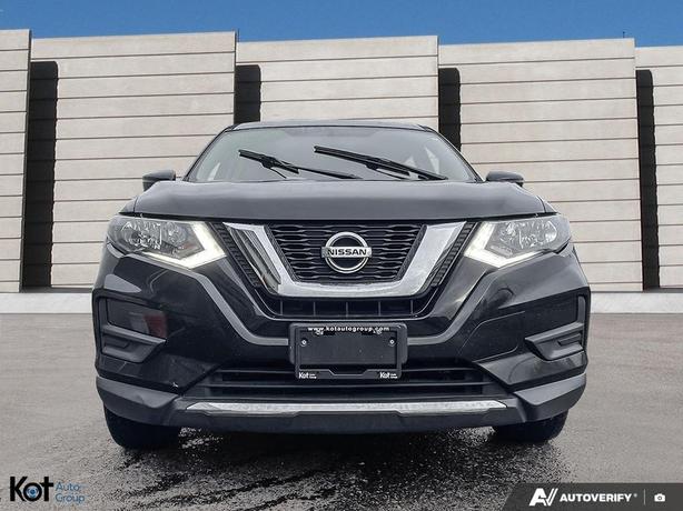 2017 Nissan Rogue S image 2