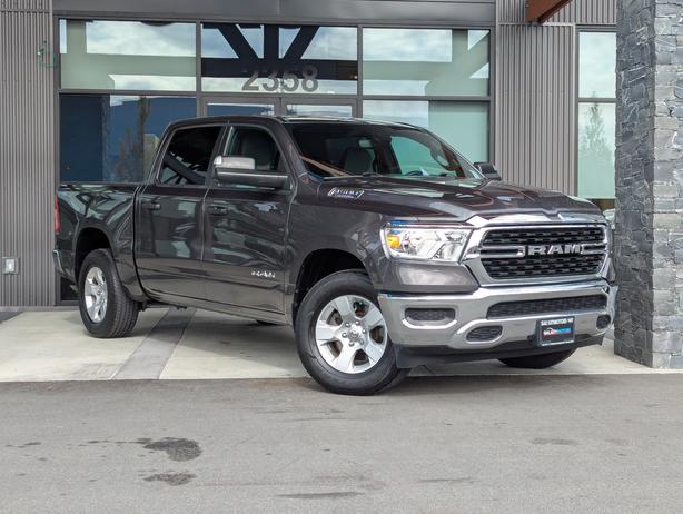 2024 Ram 1500 Big Horn - 3.6L V8, Crew Cab, Short Bed, 4x4 image 4