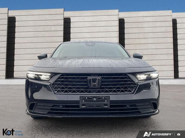 2023 Honda Accord Hybrid Touring image 2