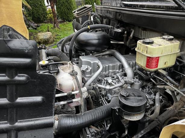 2006 Hino 155 16 Foot Flat Deck Truck Diesel image 7