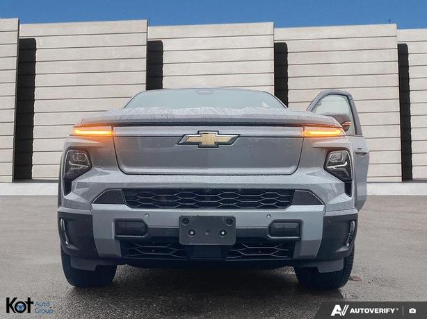 2025 Chevrolet Silverado EV Extd Range Lt image 2