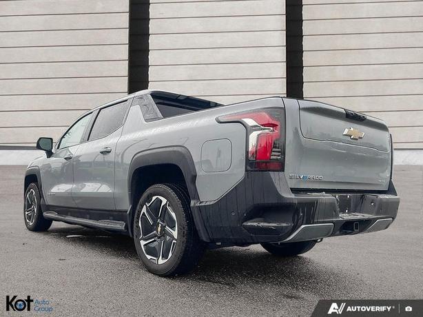 2025 Chevrolet Silverado EV Extd Range Lt image 4