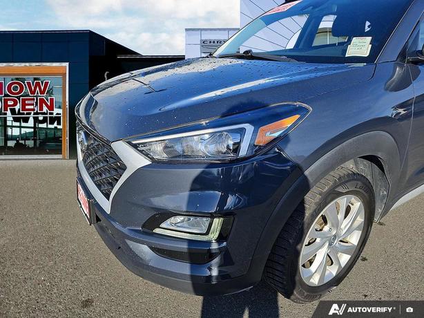 2021 Hyundai Tucson Preferred AWD | Heated Seats! image 8