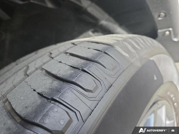 2022 Nissan Rogue S AWD | Heated Seats | Cruise Control! image 7