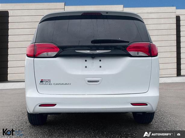 2023 Chrysler Grand Caravan SXT image 5