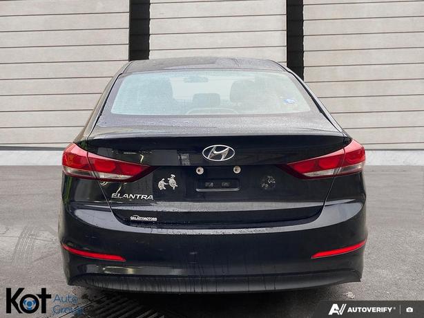 2017 Hyundai Elantra LE BLUETOOTH APPLE CARPLAY! KEY-LESS ENTRY! image 2
